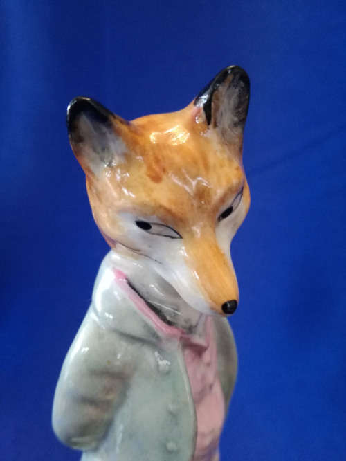 Beswick  Beatrix Potter ` Foxy Whiskered Gentleman`1277 Gold #