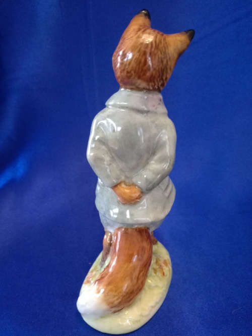 Beswick  Beatrix Potter ` Foxy Whiskered Gentleman`1277 Gold #