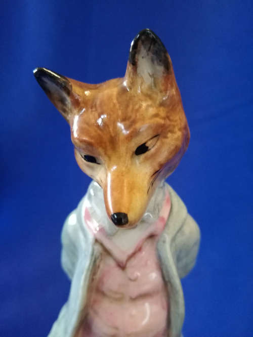 Beswick  Beatrix Potter ` Foxy Whiskered Gentleman`1277 Gold #