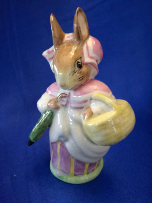 BESWICK BEATRIX POTTER MRS RABBIT BP2a GOLD BACKSTAMP #