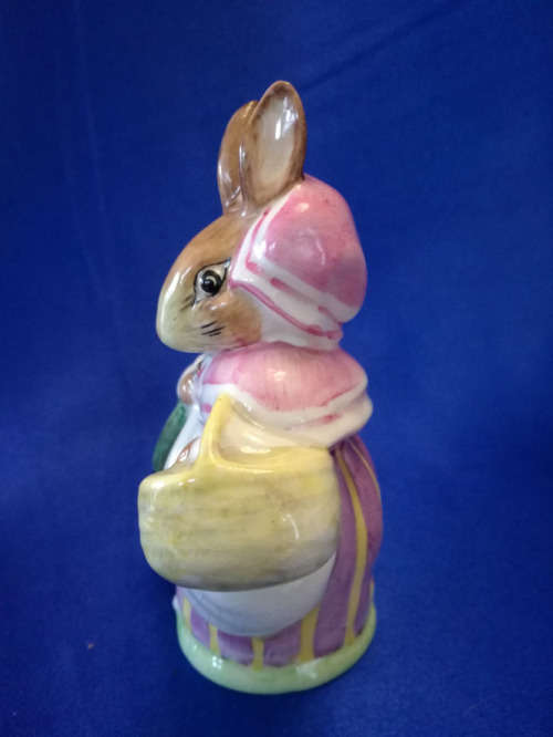 BESWICK BEATRIX POTTER MRS RABBIT BP2a GOLD BACKSTAMP #