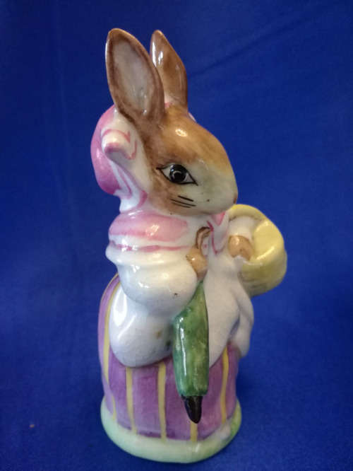 BESWICK BEATRIX POTTER MRS RABBIT BP2a GOLD BACKSTAMP #