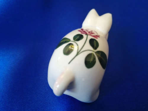 Plichta London pottery Miniature pig thistle Wemyss