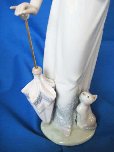 LLADRO SUMMER STROLL 1991 CLUB PIECE #7611