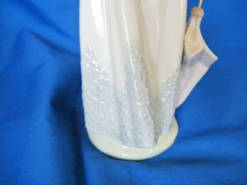 LLADRO SUMMER STROLL 1991 CLUB PIECE #7611
