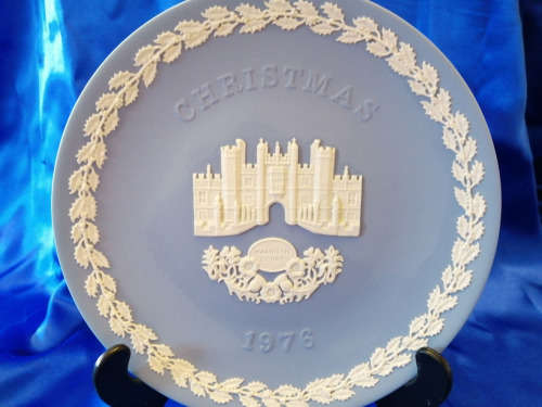 Vintage Wedgwood Jasper Blue Christmas 1976 All Souls London  #