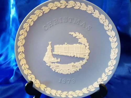 Vintage Wedgwood Jasper Blue Christmas 1979 Buckingham Palace  #