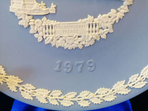Vintage Wedgwood Jasper Blue Christmas 1979 Buckingham Palace  #