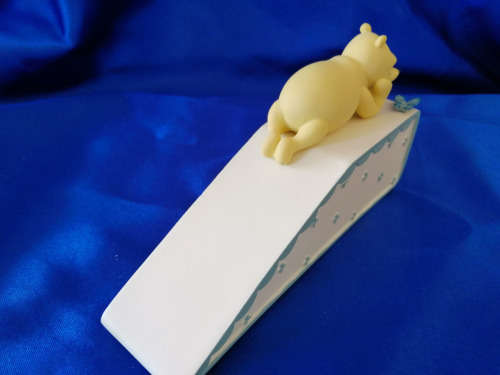 CLASSIC POOH COLLECTION - "WINNIE THE POOH" DOORSTOP *