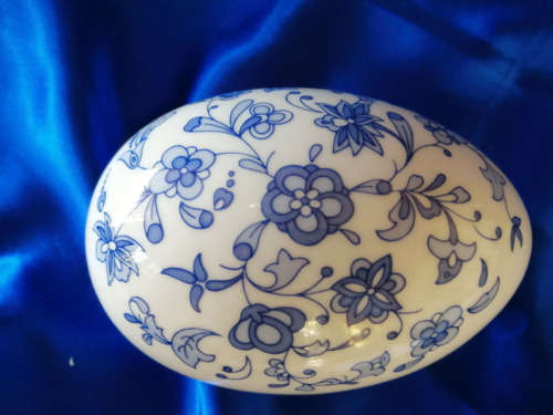 MADE IN ENGLAND Exquisite Egg-Shaped, Porcelain Trinket Box  #