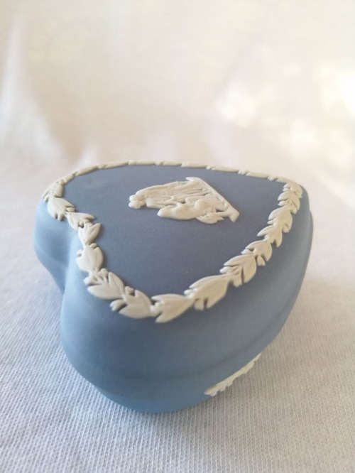Vintage Wedgwood Blue Heart Trinket Box  #