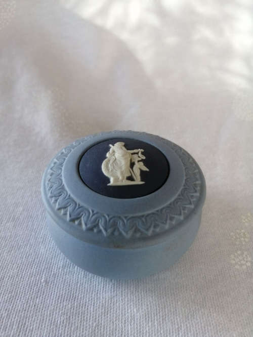 Vintage Wedgwood Jasper Blue Pill Pot  #
