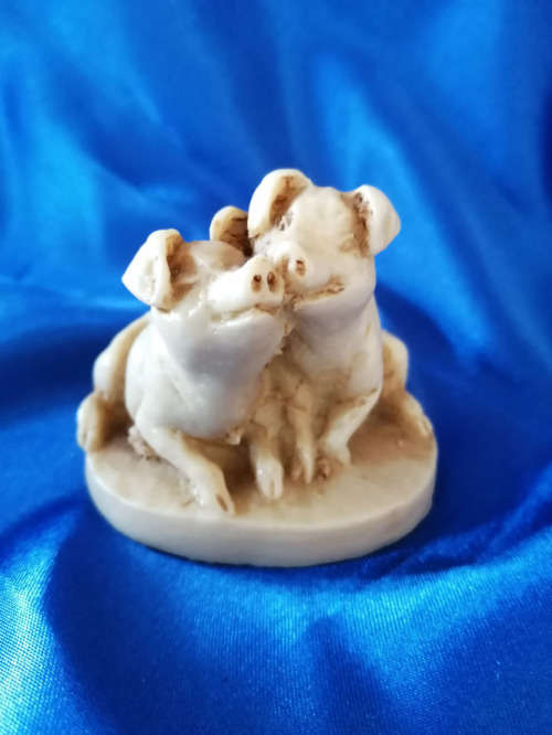 Georgia Marble Pigs