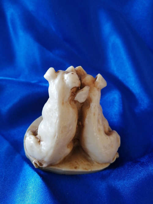 Georgia Marble Pigs