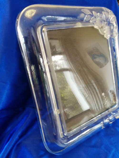 XL Mikasa German frosted Crystal Picture frame