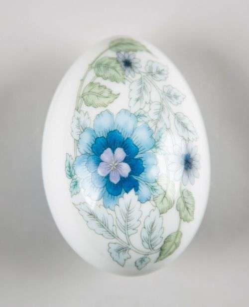 Wedgwood Clementine Large Egg Trinket Box  #