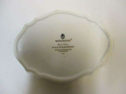 Wedgwood Wild Strawberry Oval Dish  #