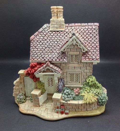 LILLIPUT LANE RARE RETIRED 1999 RAILWAY COTTAGE * BUNDLE x 6