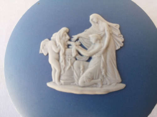 Vintage Wedgwood Blue Jasper ware Kidney Trinket Box Stunning  #