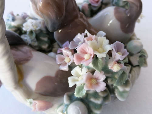 Lladro # 1441 Basket of Puppies Retired