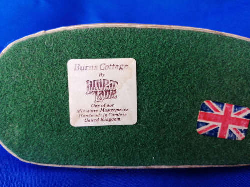 BURNS COTTAGE LILLIPUT LANE. SCOTTISH COLLECTION - ALLOWAY. DATED 1985 #