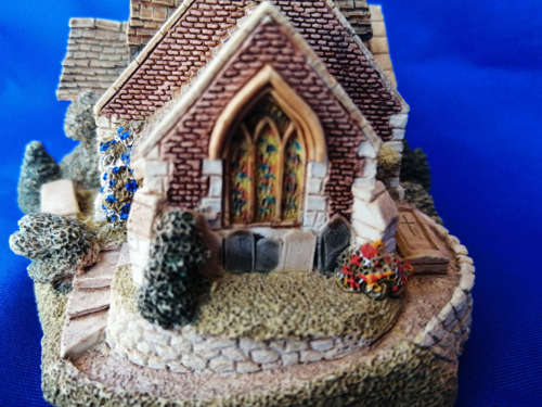 Lilliput Lane Greenstead Church #