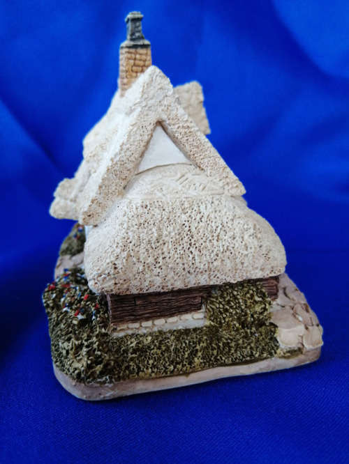 Miniature House - Lilliput Lane Clare Cottage