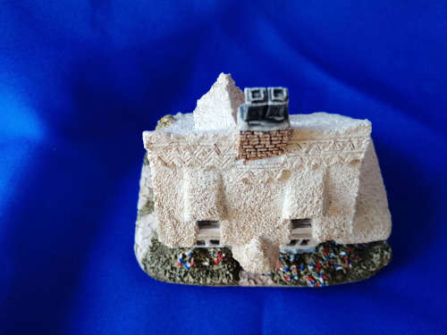 Miniature House - Lilliput Lane Clare Cottage