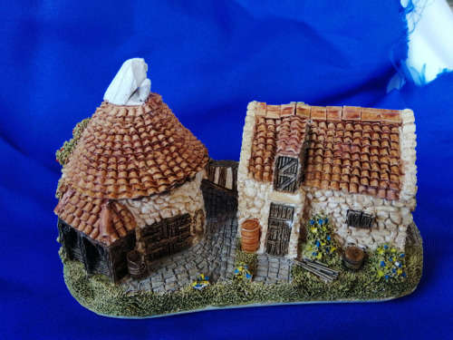 Miniature House - Lilliput Lane Preston Mill #
