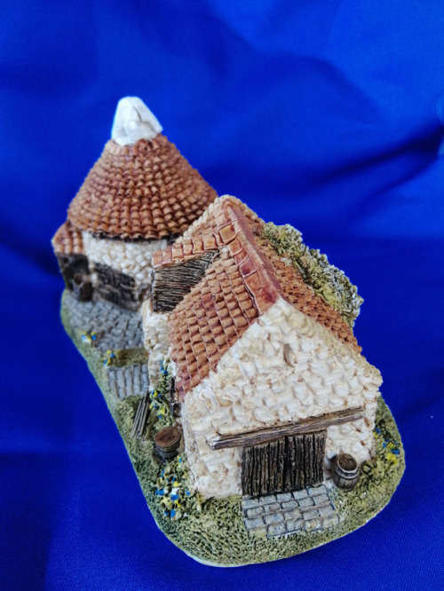 Miniature House - Lilliput Lane Preston Mill #