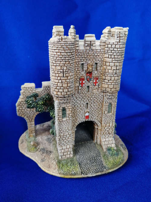 Miniature House - Lilliput Lane Micklegate Bar-York *