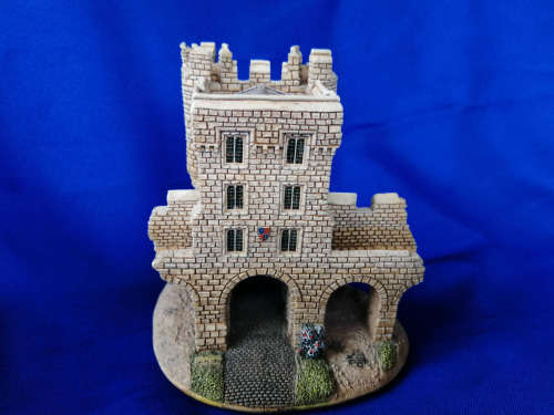 Miniature House - Lilliput Lane Micklegate Bar-York *