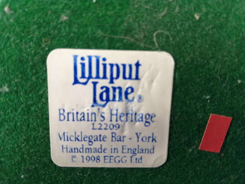 Miniature House - Lilliput Lane Micklegate Bar-York *