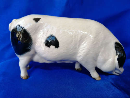 Royal Doulton Pig Gloucester Old Spot Pink & Black Gloss