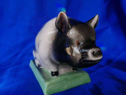 Rye Pottery Black and White Sow Pig Sitting