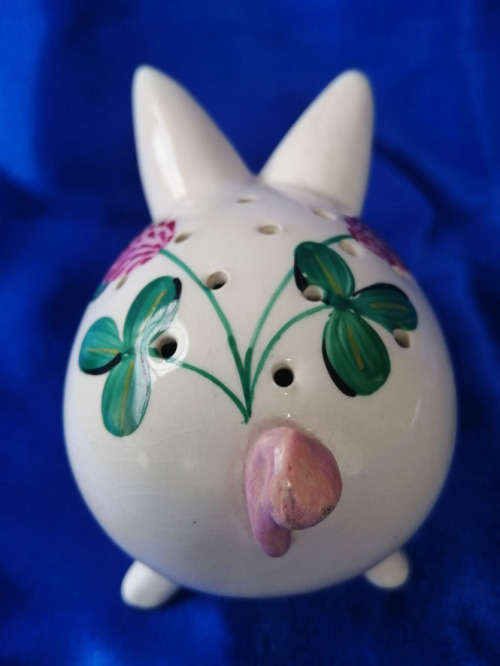 Plichta Pottery of London, pig figurine Pot Pouri