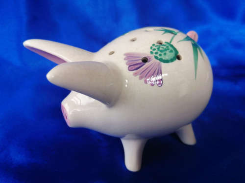 Plichta Pottery of London, pig figurine, Pot Pouri