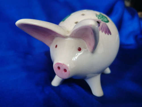 Plichta Pottery of London, pig figurine, Pot Pouri