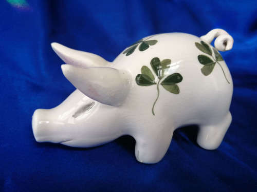 Plichta Pottery of London, pig figurine