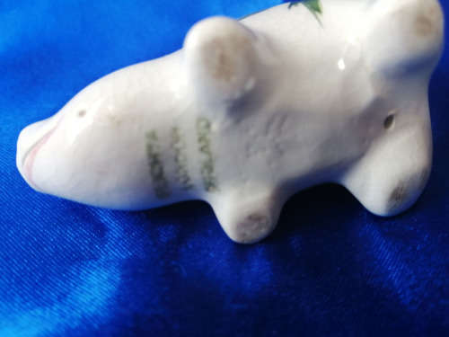 Plichta Pottery of London, pig