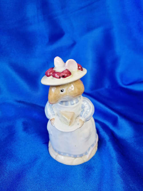 Royal Doulton Brambly Hedge Mrs Apple Mouse DBH13