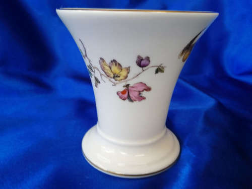 Wedgwood Swallow Vase  #