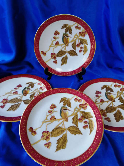 Hand Painted Gilded Porcelain Kingfisher Plates Circa 1800-1840