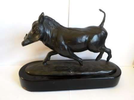 BRONZE WARTHOG SCULPTURE BY SA ARTIST BRENDA E. MILLER NUMBERED 16/25 #