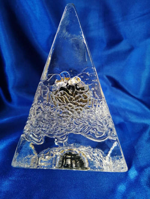 Dartington Crystal Art Glass Pyramid Paperweight Mantle Clock
