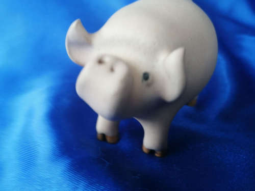 Sweet Pottery Pig Vintage *