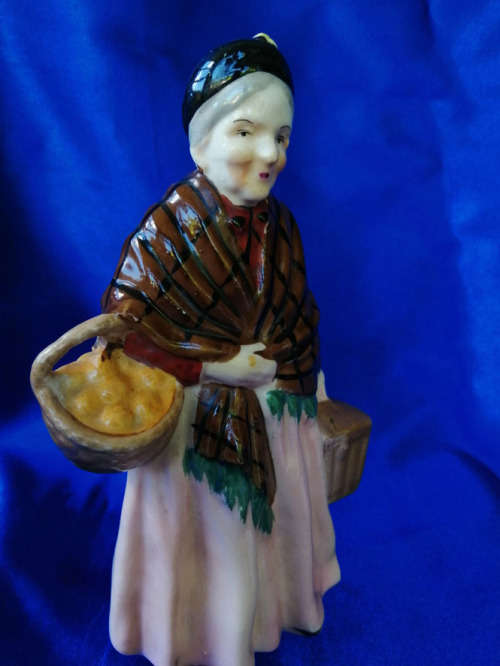 Vintage Porcelain Old Lady Figurine