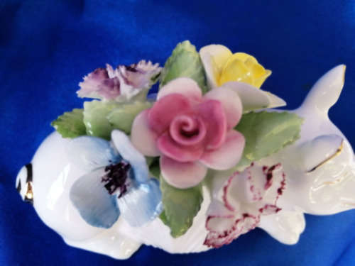 Royal Doulton Bone China Pig Flower Cluster Bouquet England Vintage Flower