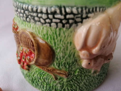 James Herriot`s - Country Ktichen - Jug  - Pig Design Border Fine Arts
