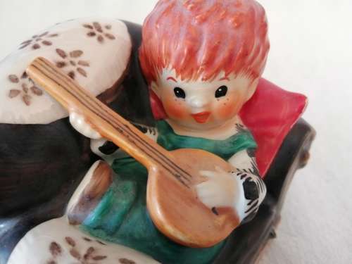 Goebel vintage red heads, A roving eye dated 1957, Off key dated 1958